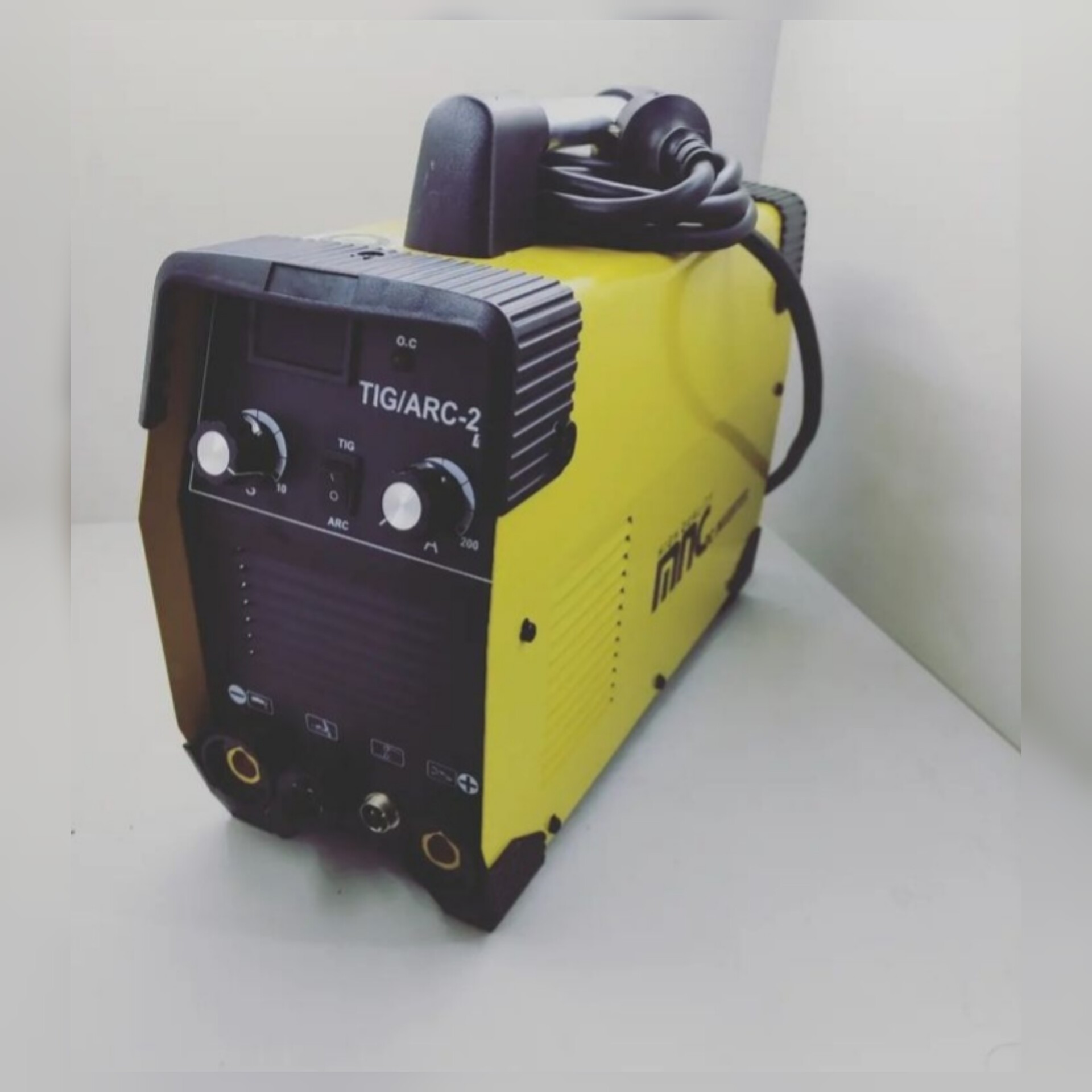 دستگاه جوش ارگون mnc200