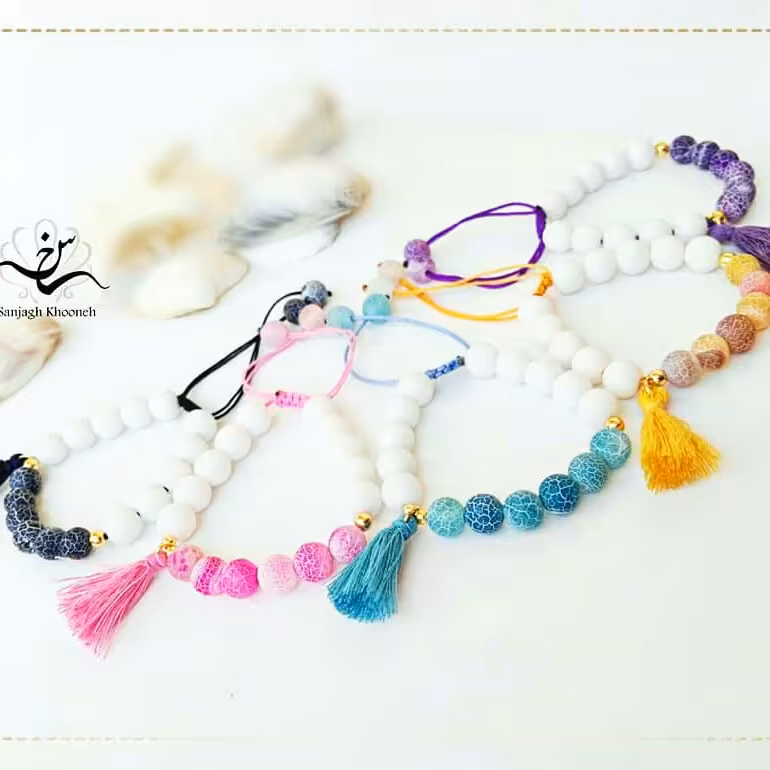 دستبند سنگ اونیکس و سنگ عقیق رنگی