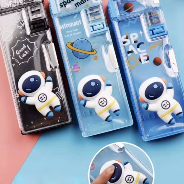 جامدادی مگنتی کوچک سیلیکونی شفاف طرح فضانورد