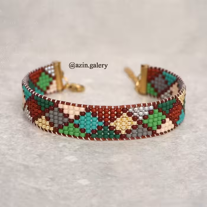 دستبند منجوق بافی دستباف روسی با منجوق اصل ژاپنی و قطعات فلزی صددرصد استیل و رنگ ثابت