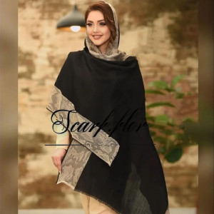 شال مشکی حاشیه متفاوت