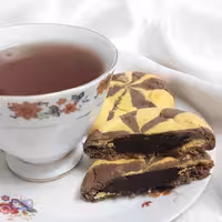 کلوچه خرمایی دو رنگ کلمپه بسته 5 کیلوگرمی