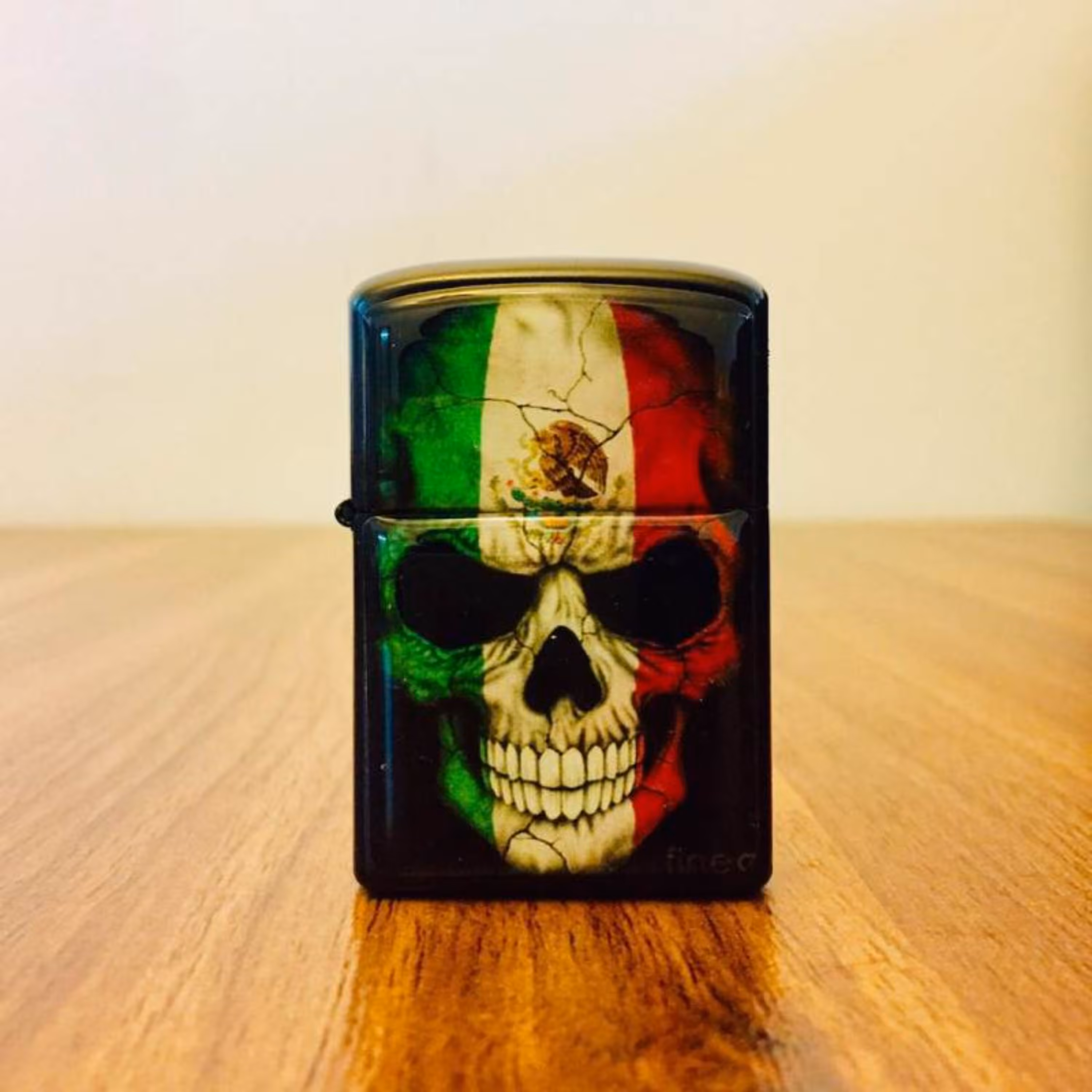 فندک مدل اسکلت