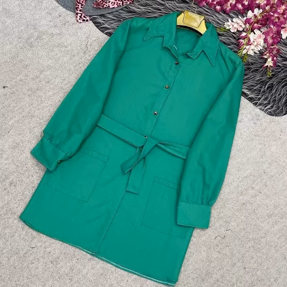 مانتو کوتاه  دانشجویی اسپورت  داکرون خنک تابستانه نسکافه ای سورمه ای سبز مشکی بنفش نارنجی ارسال رایگان ن ن ن ن ن 