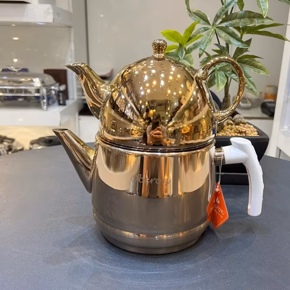 کتری قوری.بسیار زیبا و شکیل رنگ بندی