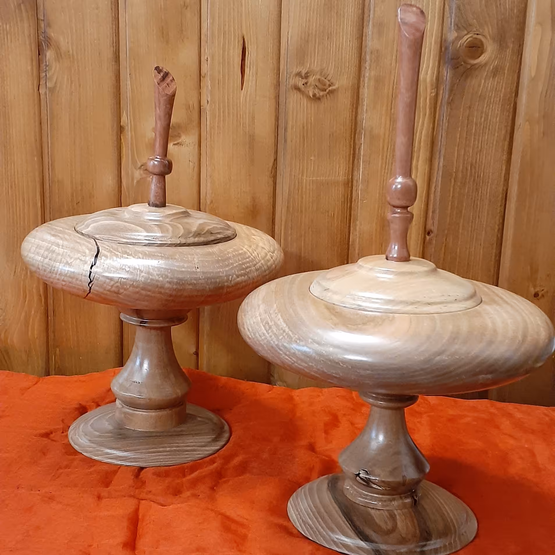 شکلات خوری چوبی