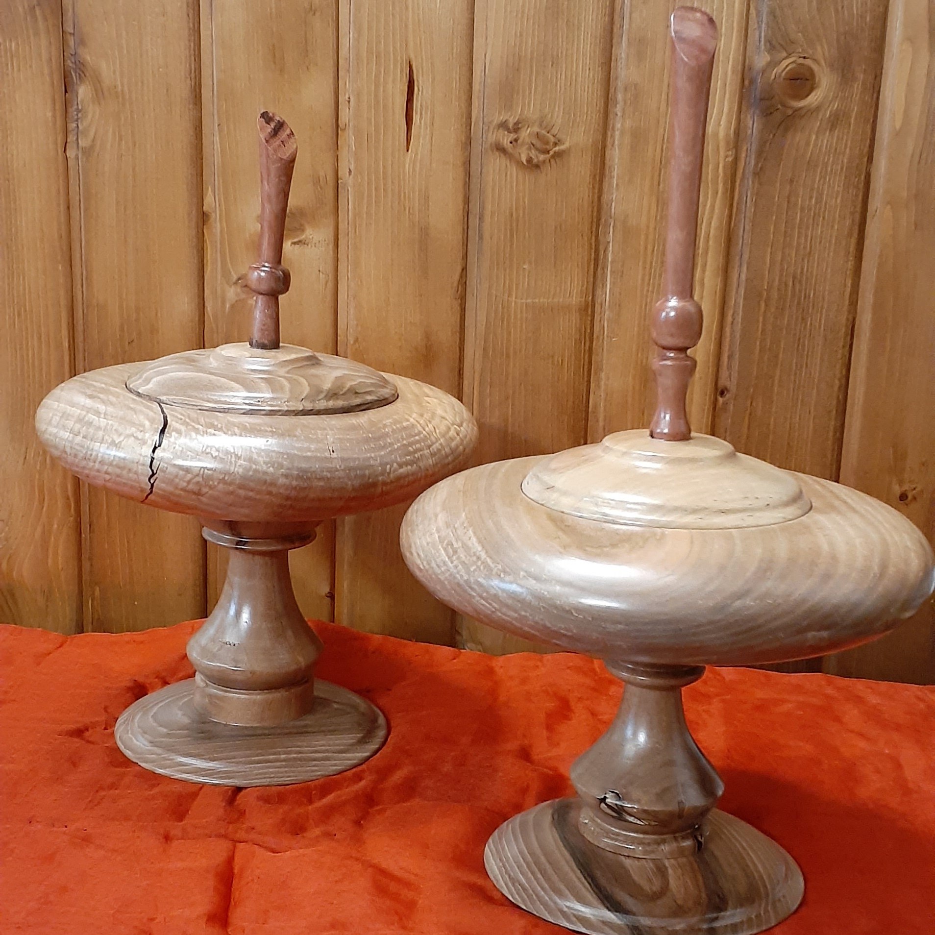 شکلات خوری چوبی