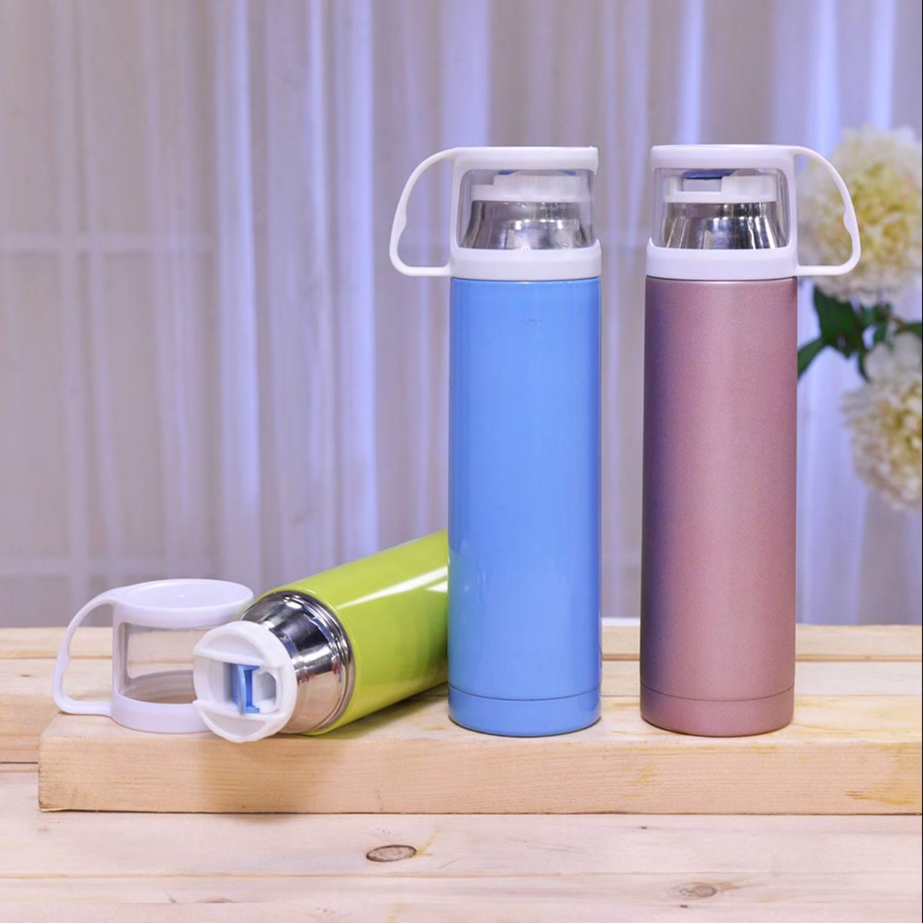 فلاکس نیم لیتری لیوان دار وارداتی مدل شاین هم سرد و هم گرم با ماندگاری طولانی و 