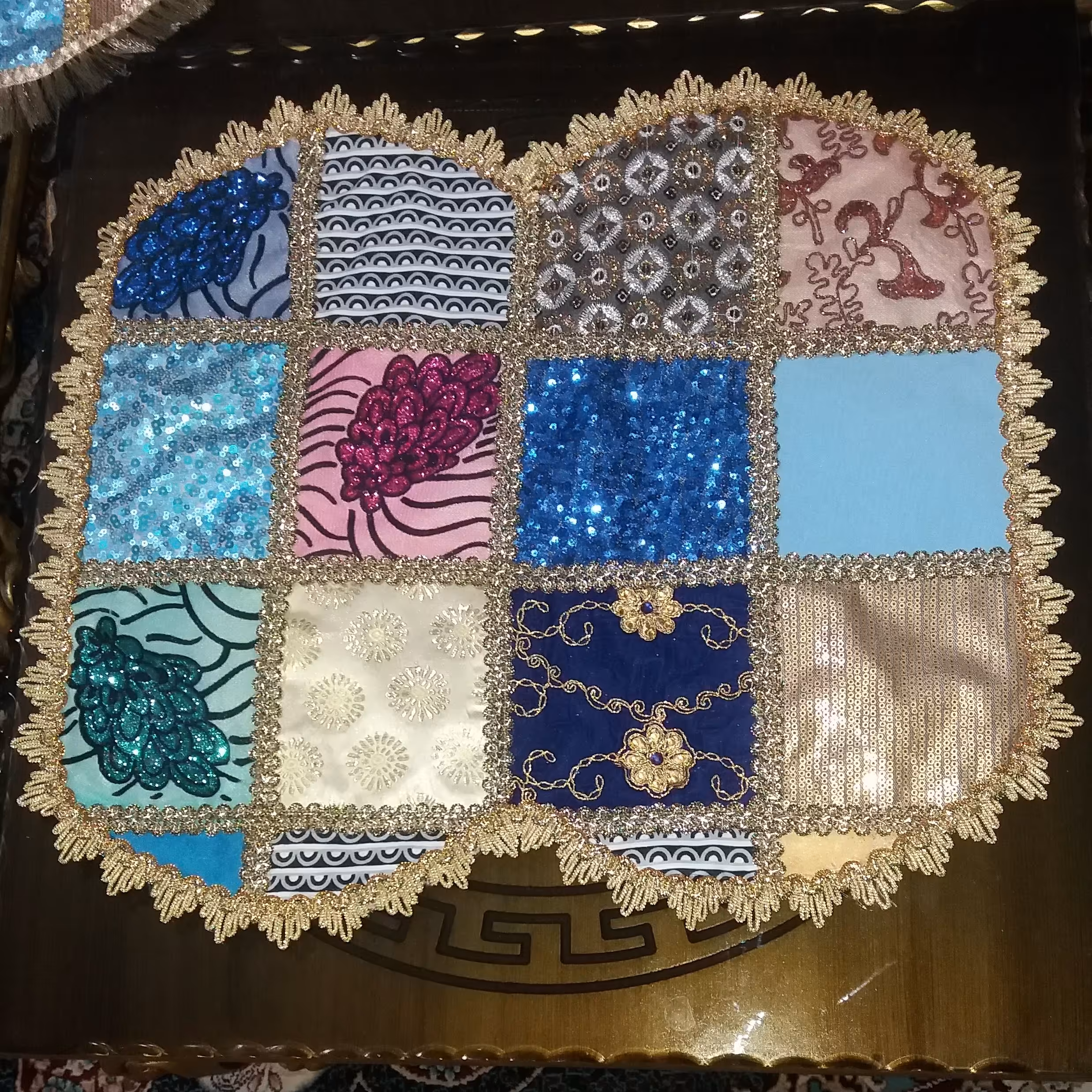 رومیزی زیبا