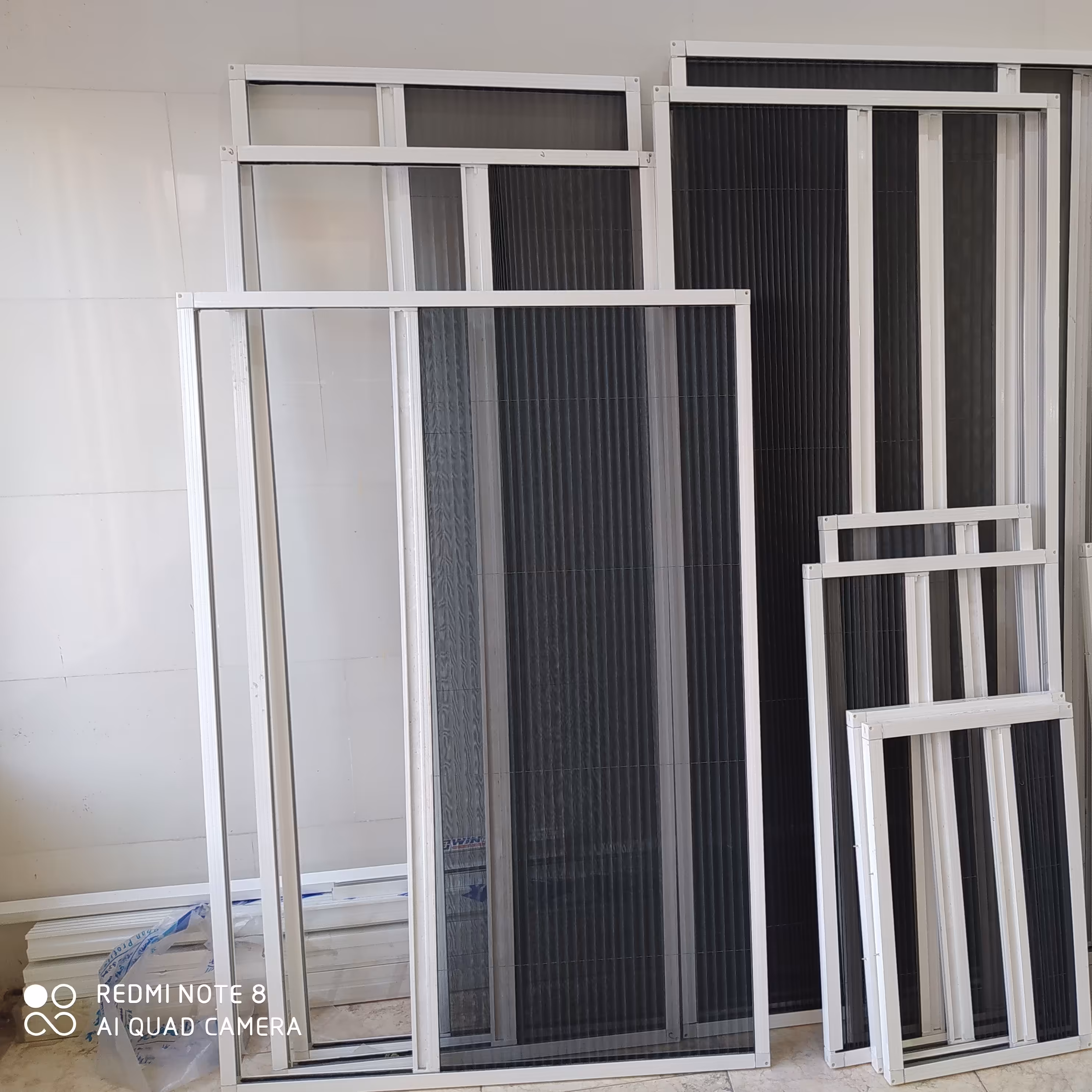 توری پلیسه مخصوص درب در ابعاد 210 در 103(پس کرایه) 