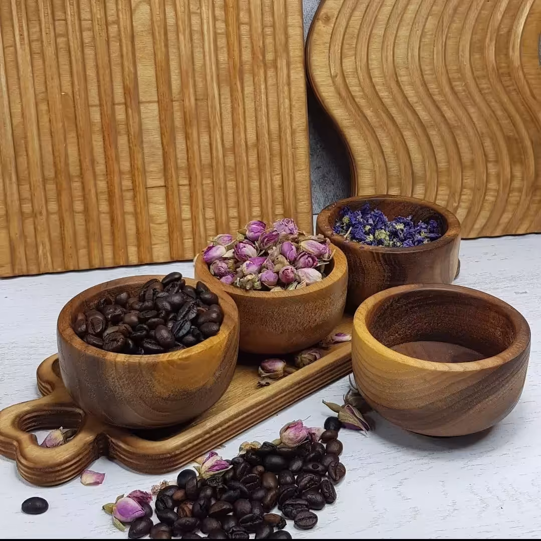 کاسه چوبی