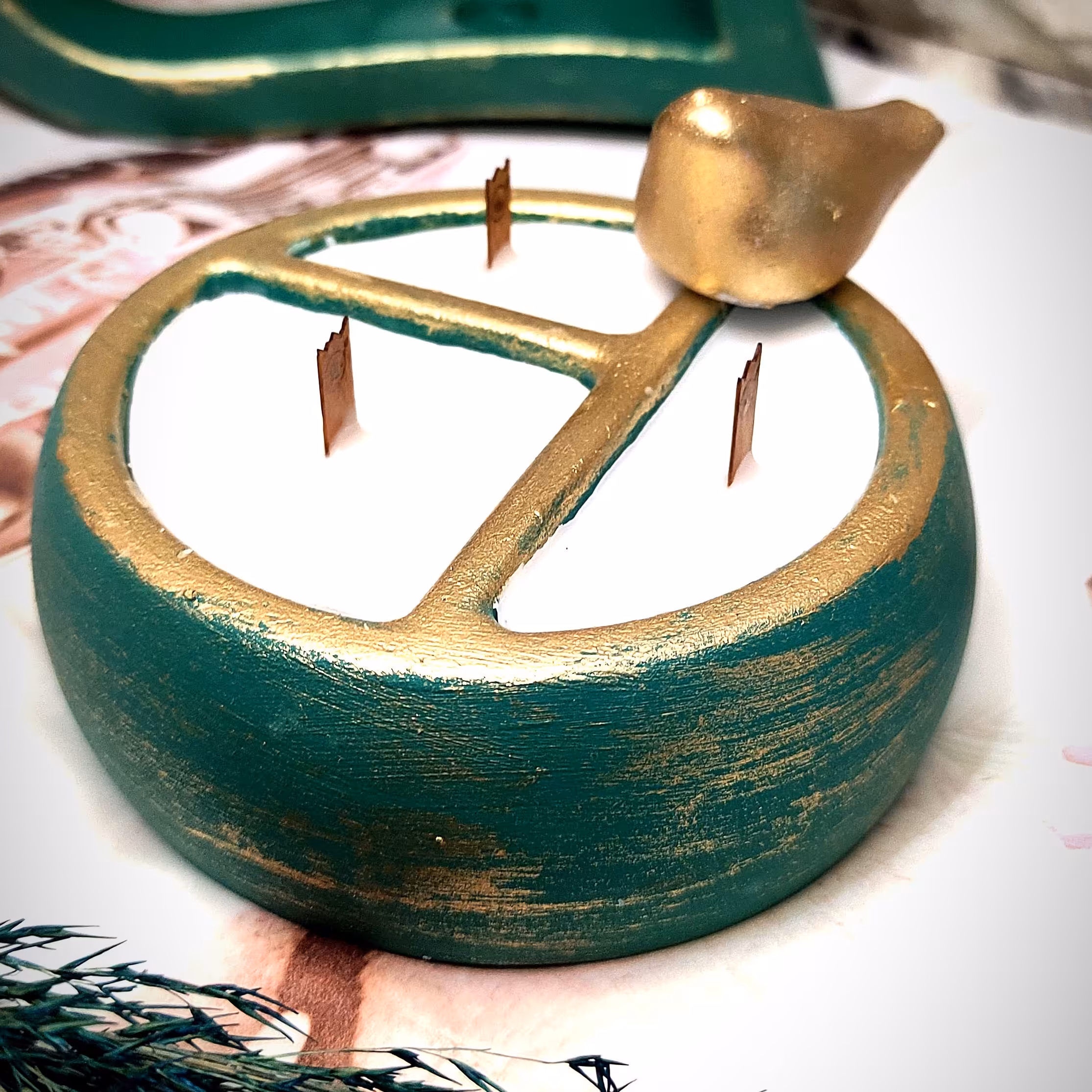 شمع مدل سه تایی به همراه مرغ آمین   