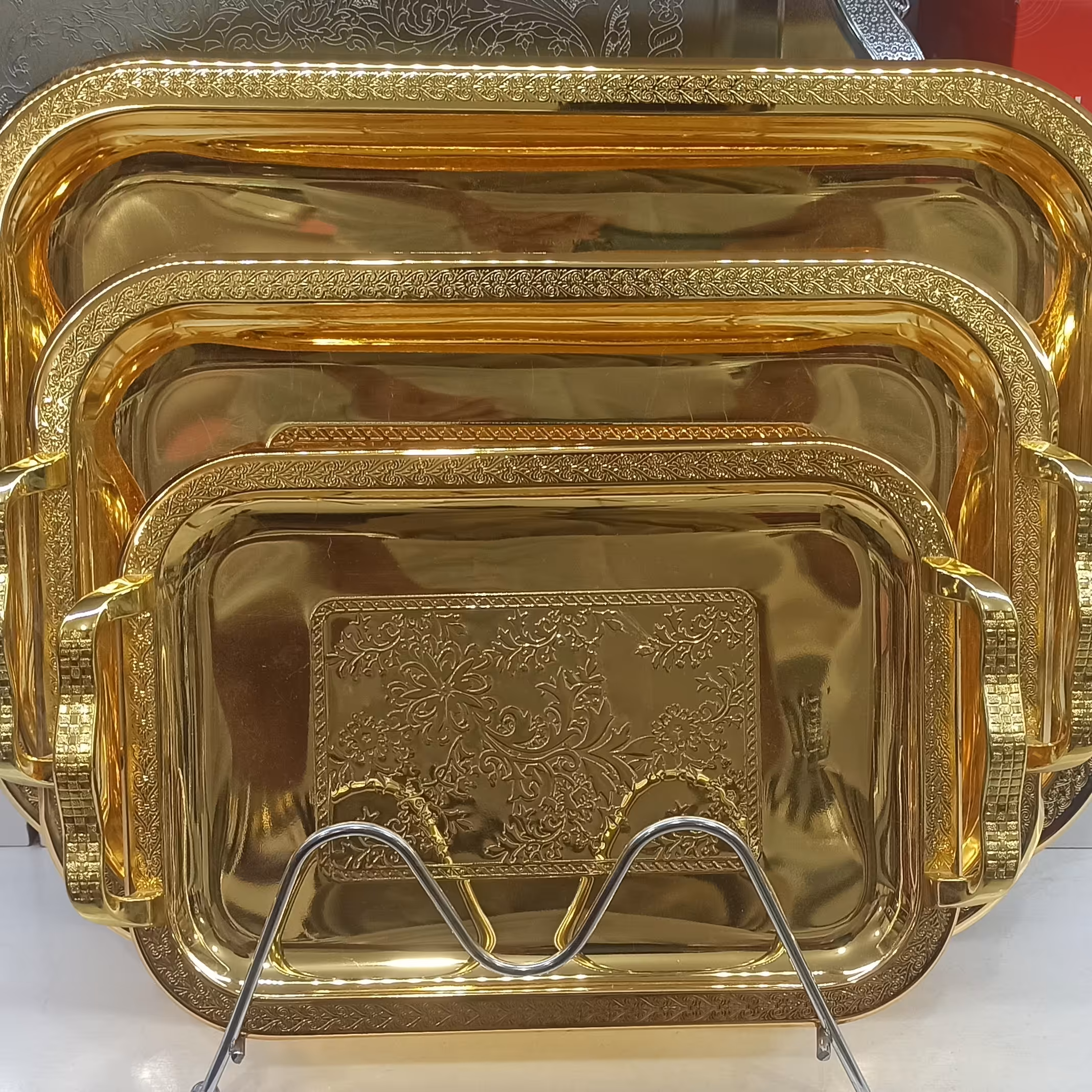 سینی استیل سه تایی طرح دار طلایی