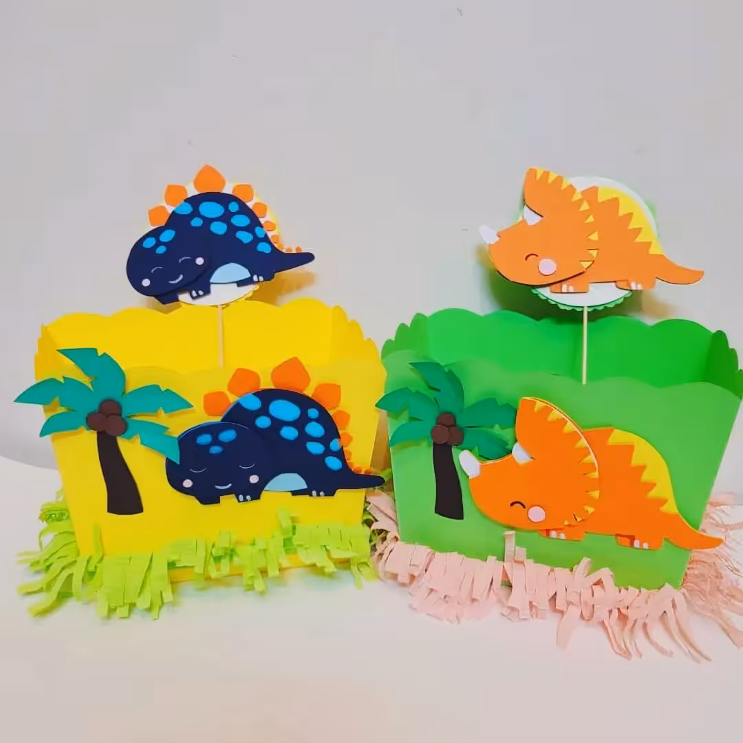 جعبه تنقلات دستسازه تم دایناسور 15×10cmاستیکر نقش برجسته