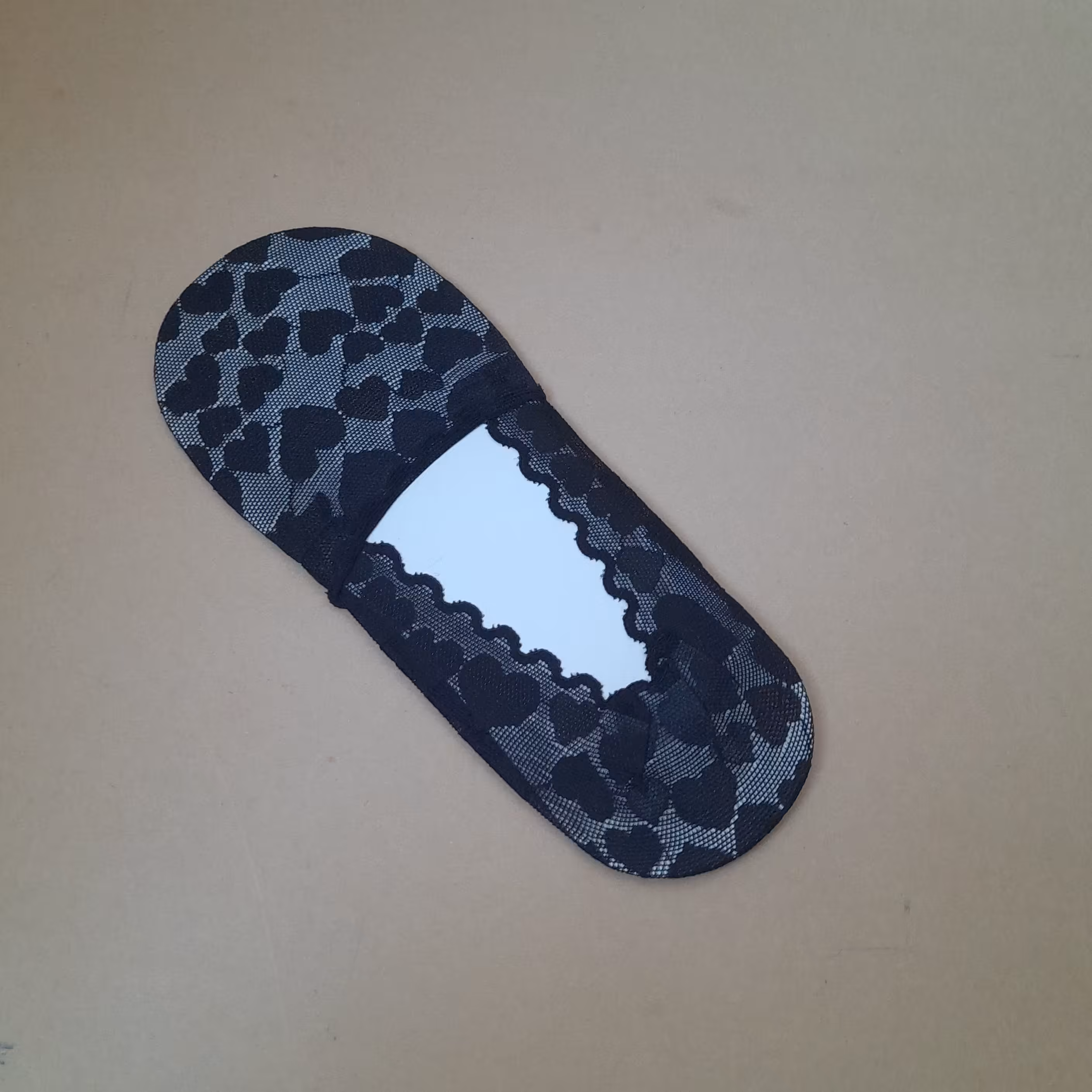 جوراب کالج دورژله ای طرح قلب