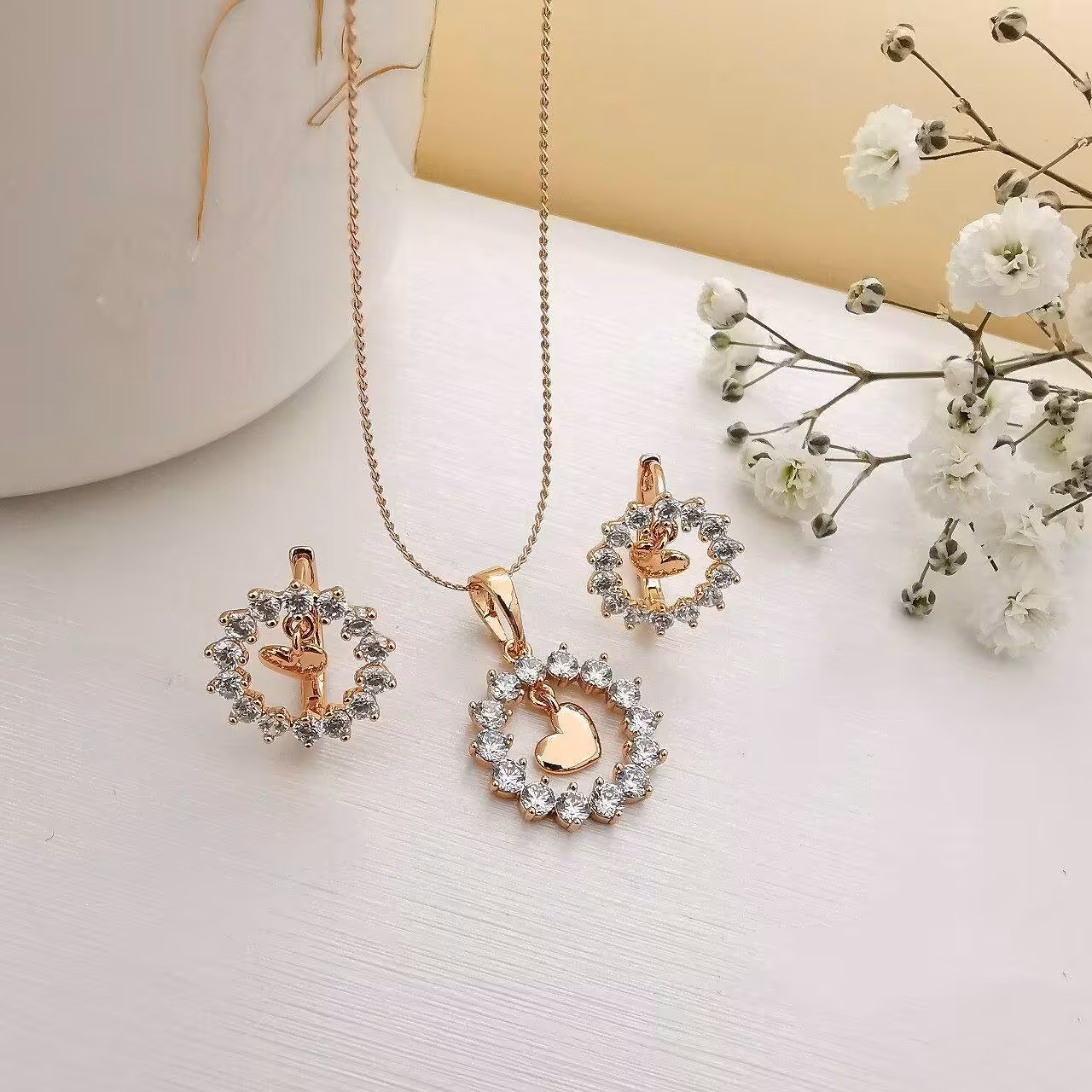 نیم ست ژوپینگ اصل آبکاری طلای 18 عیار صنعتی طرح طلا پلاک قلب نگین دار کد M329