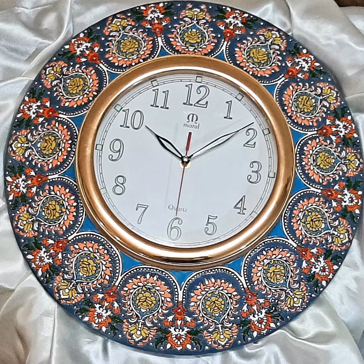 ساعت دیواری سفالی میناکاری شده 44سانتی