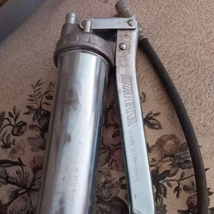 گریس پمپ آلمانی