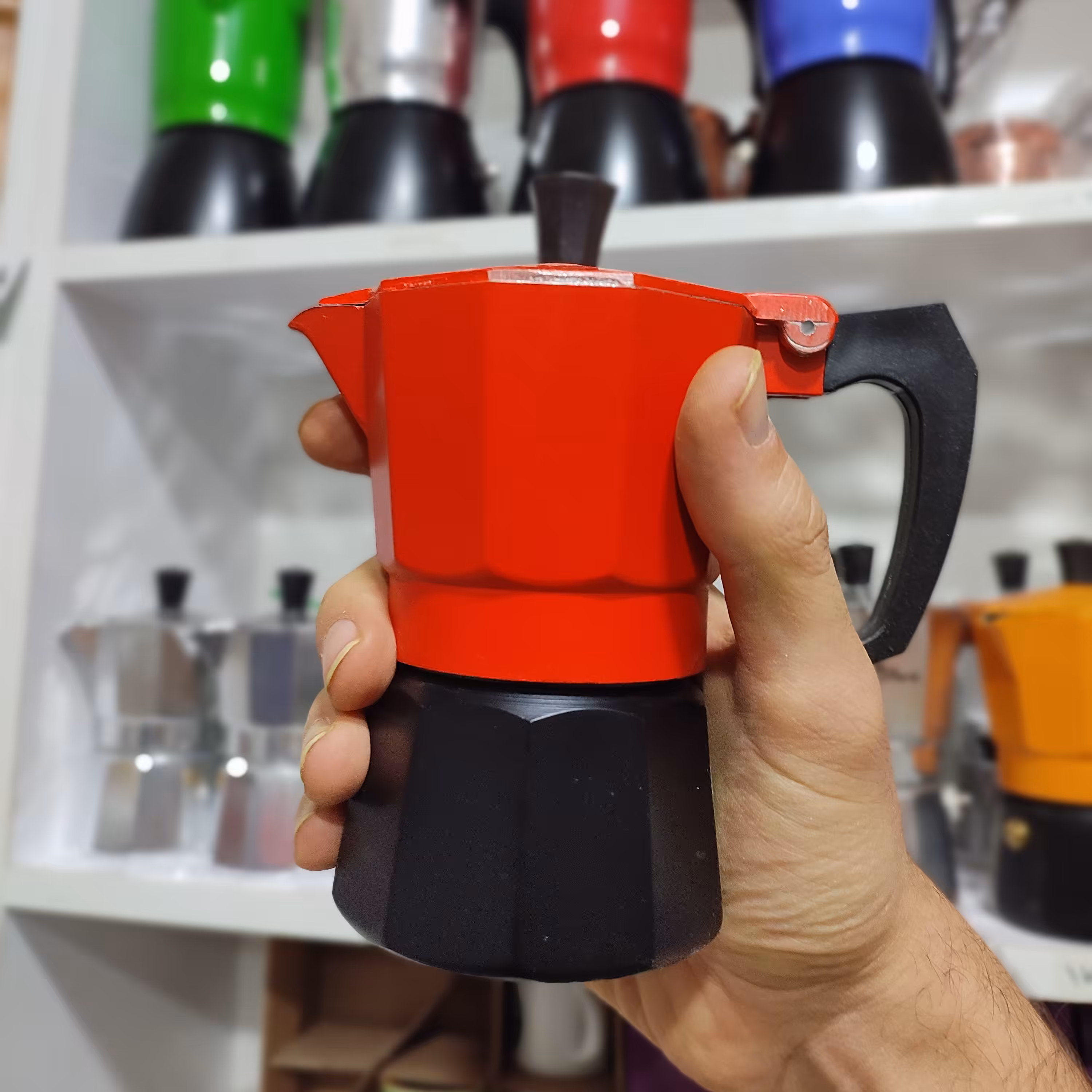 موکاپات  ، قهوه جوش   دستی 2 کاپ (دوکاپ مناسب دو نفر )رنگ قرمز و مشکی مناسب برای قهوه اسپرسو