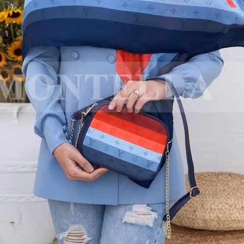 ست کیف و روسری یا شال طیفی زرشکی فیروزه ای چرم سرمه ای برند مونتلا