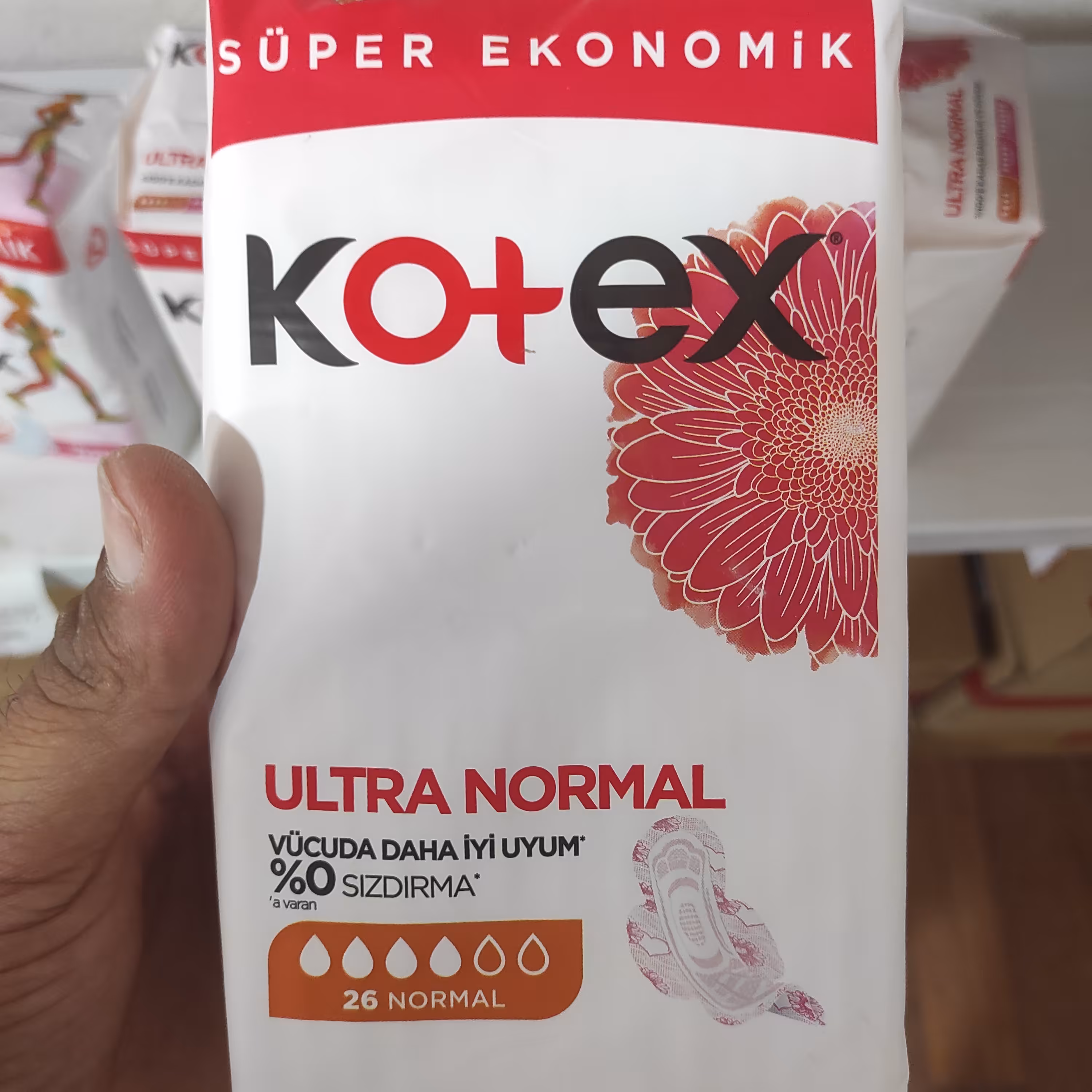 نوار بهداشتی کوتکس مخصوص روز 26 عددی