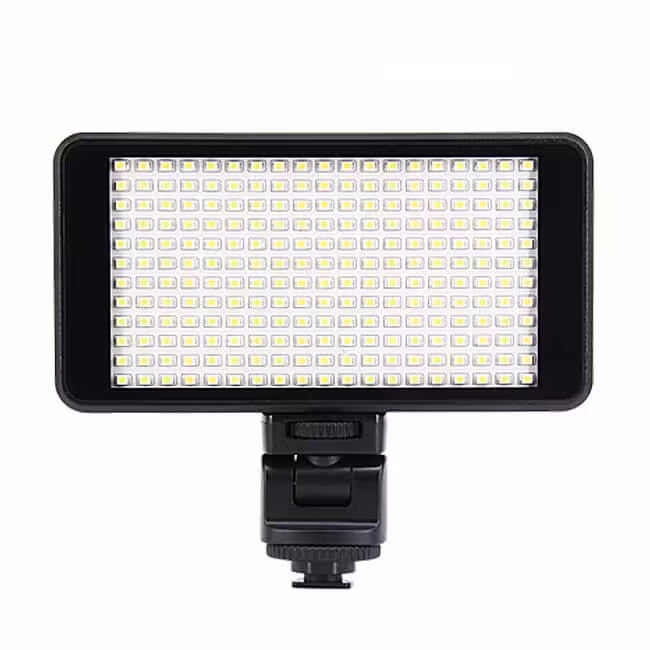 نور ثابت اس ام دی مدل SMD 228A