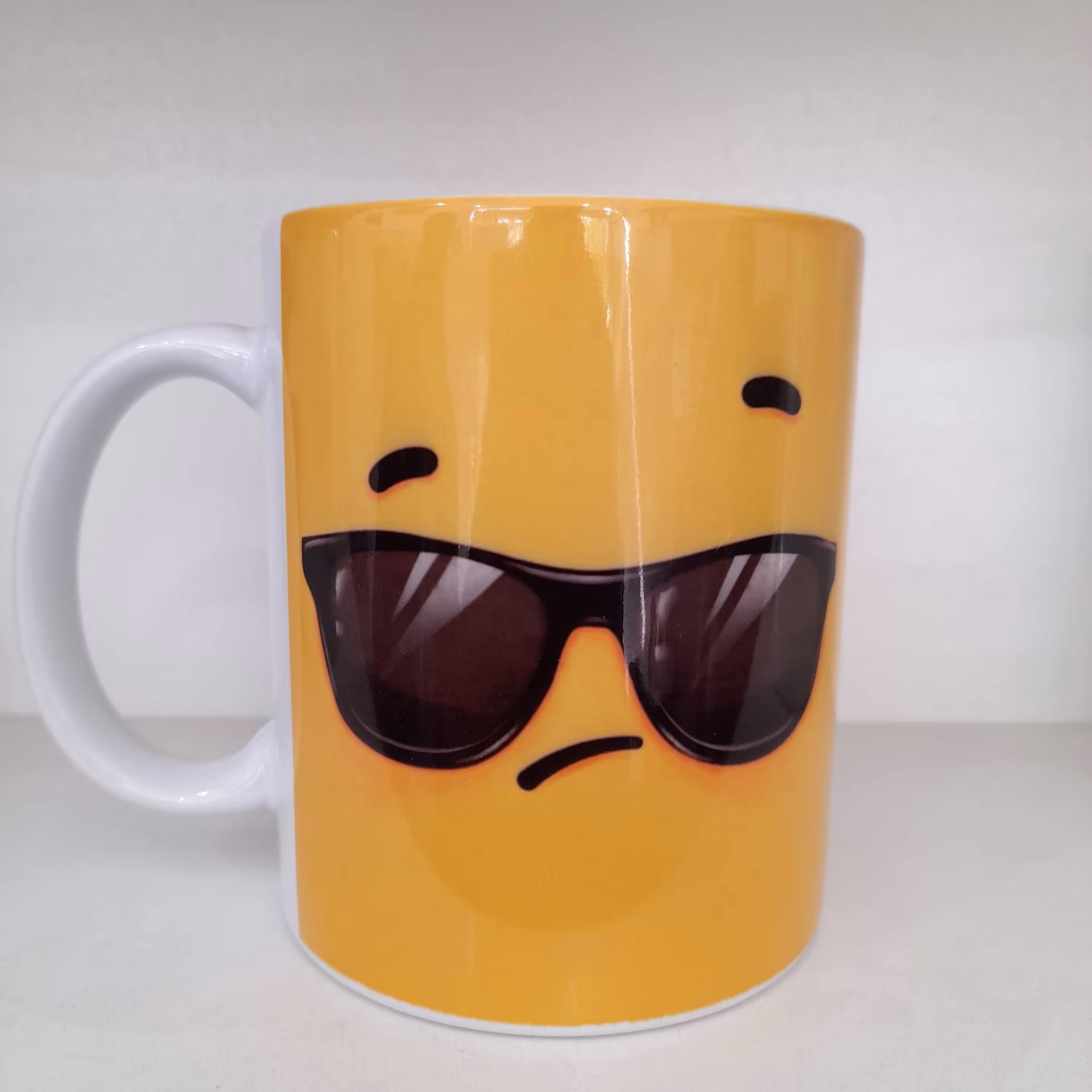 لیوان سرامیکی با طرح دلخواه