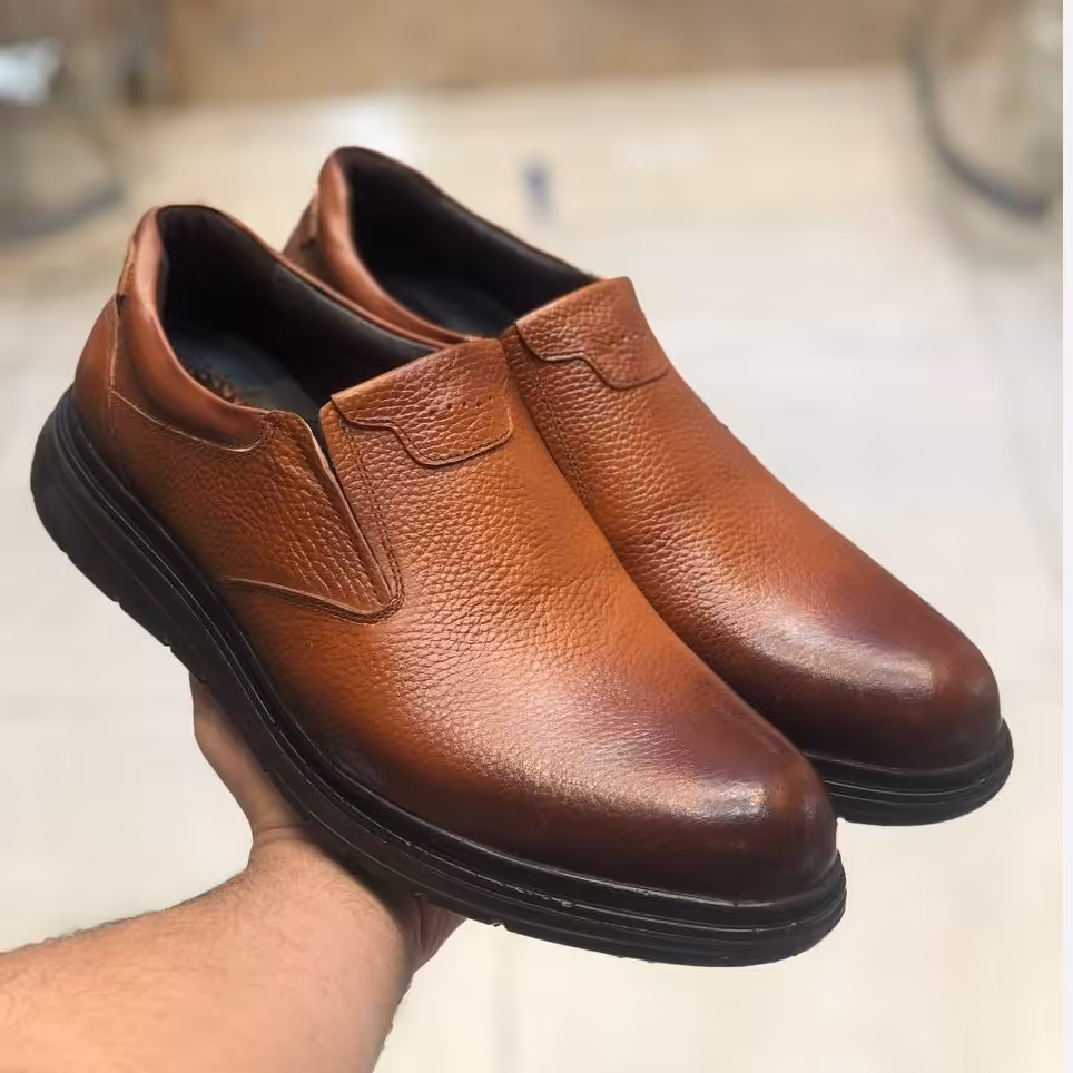 کفش مردانه چرم طبیعی بی بند کاج