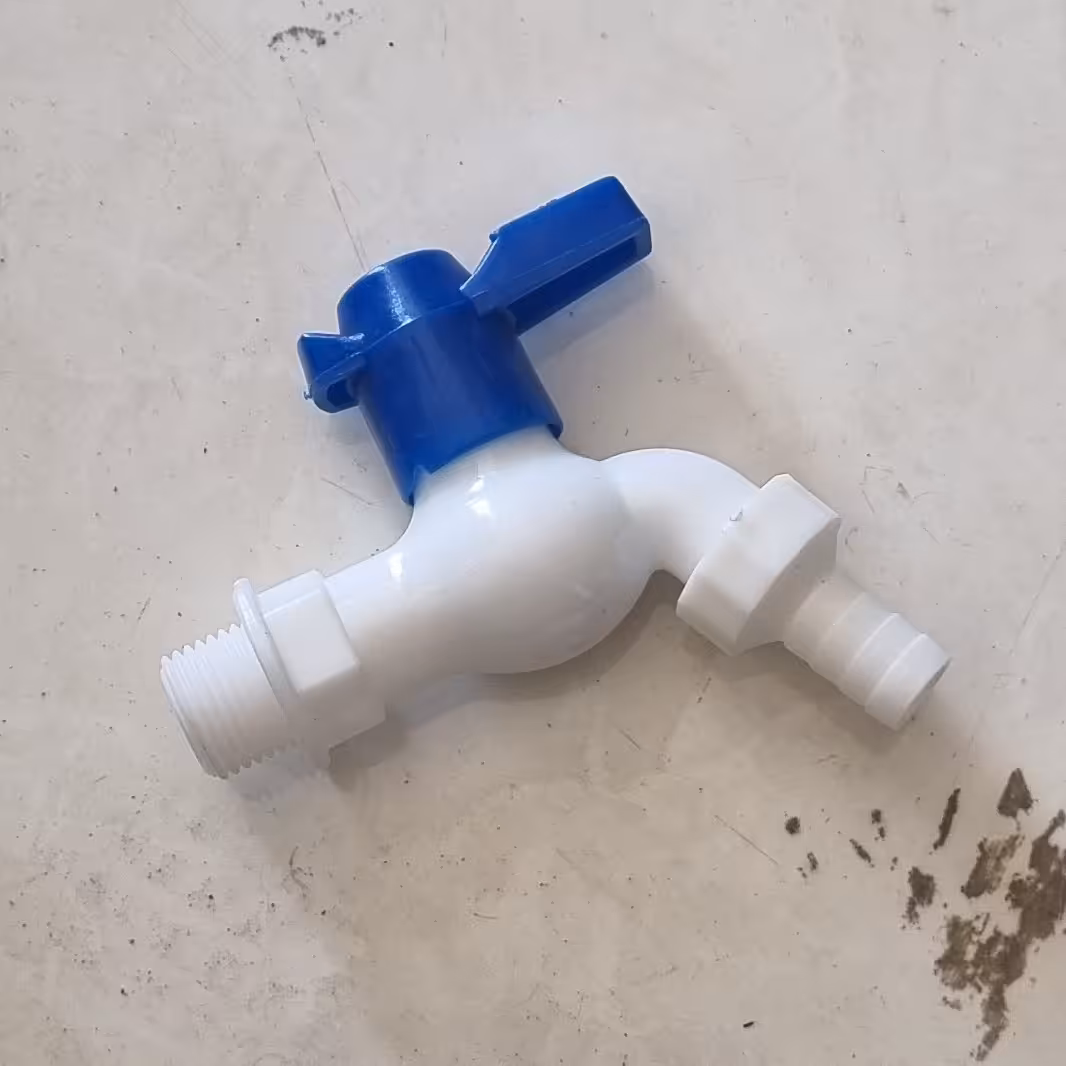 شیر پلاستیکی دسته اهرمی 