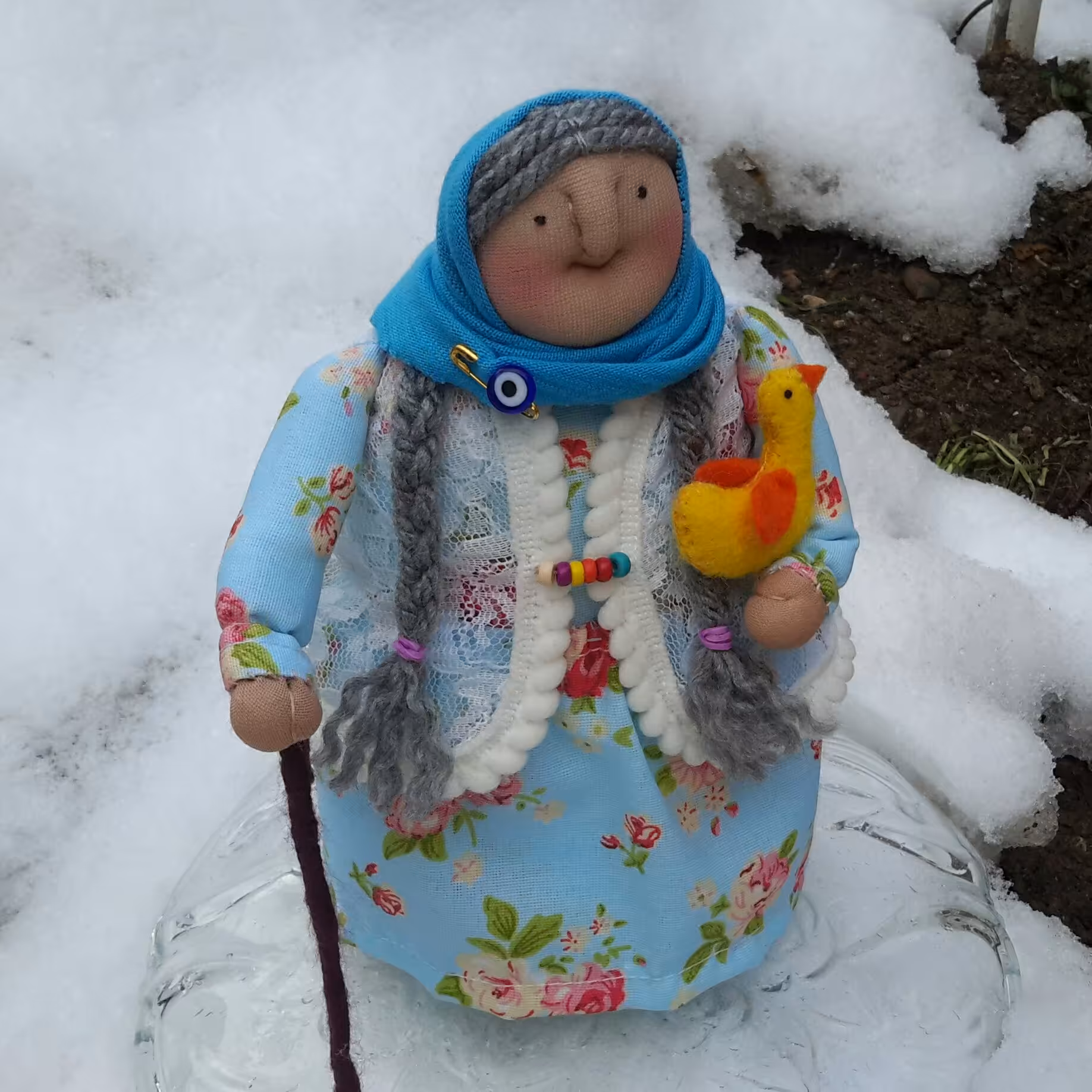 عروسک مادربزرگ همراه با اردک ننه دست دوز سنتی هدیه پارچه گل گلی تزیینی دخترانه زنانه دکوری ارزان با کیفیت قیمت مناسب