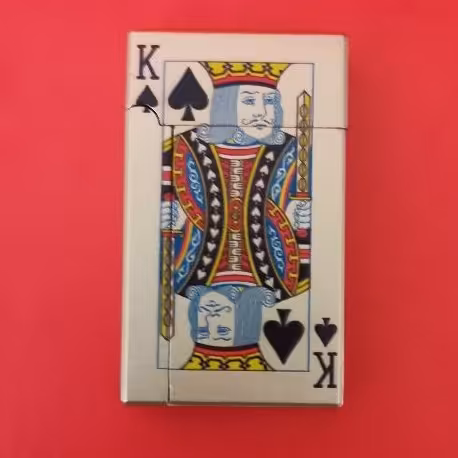 فندک گازی بشکنی تمام فلزی بسیار زیبا کلکسیونی طرح پادشاه