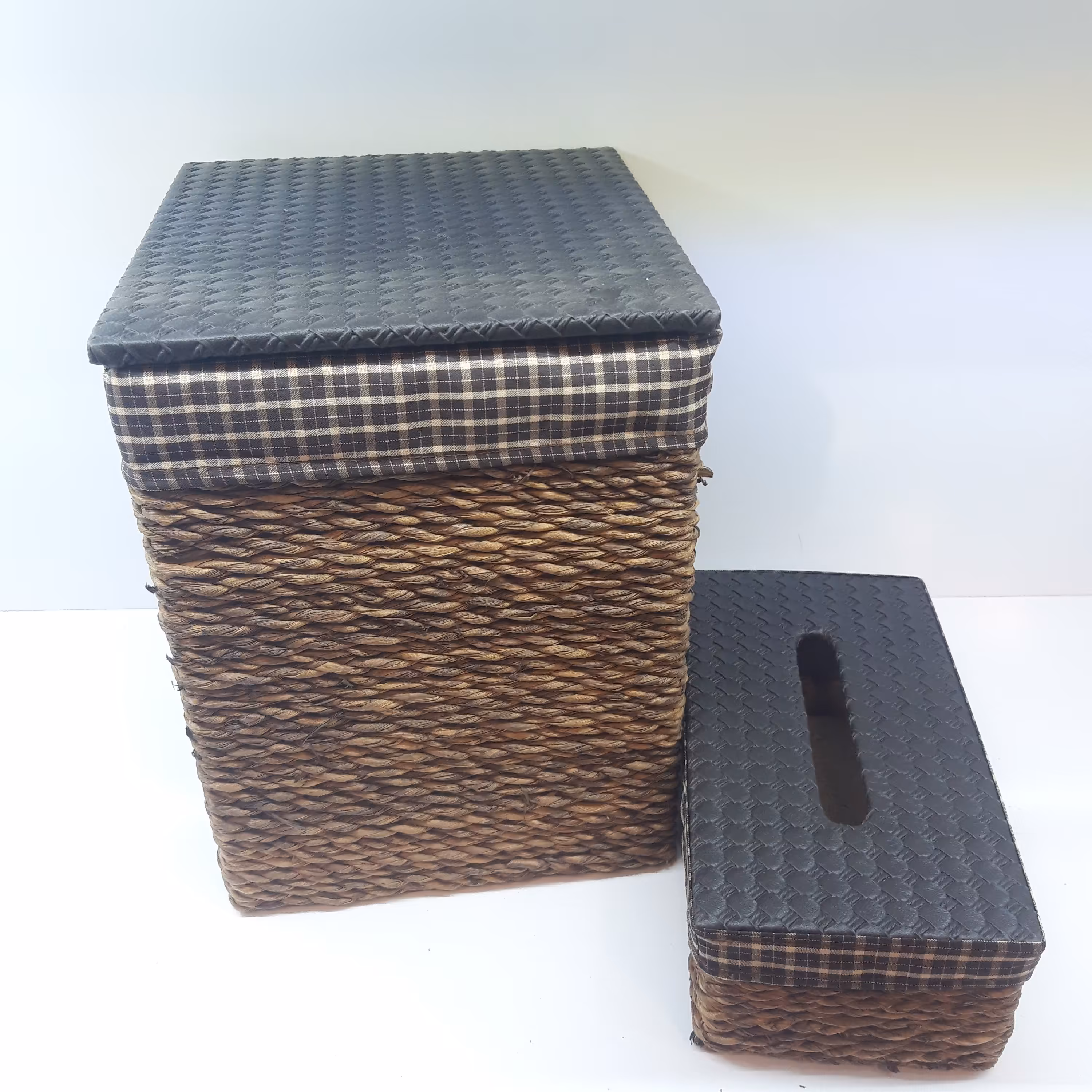 ست جادستمال کاغذی و سطل زباله حصیری