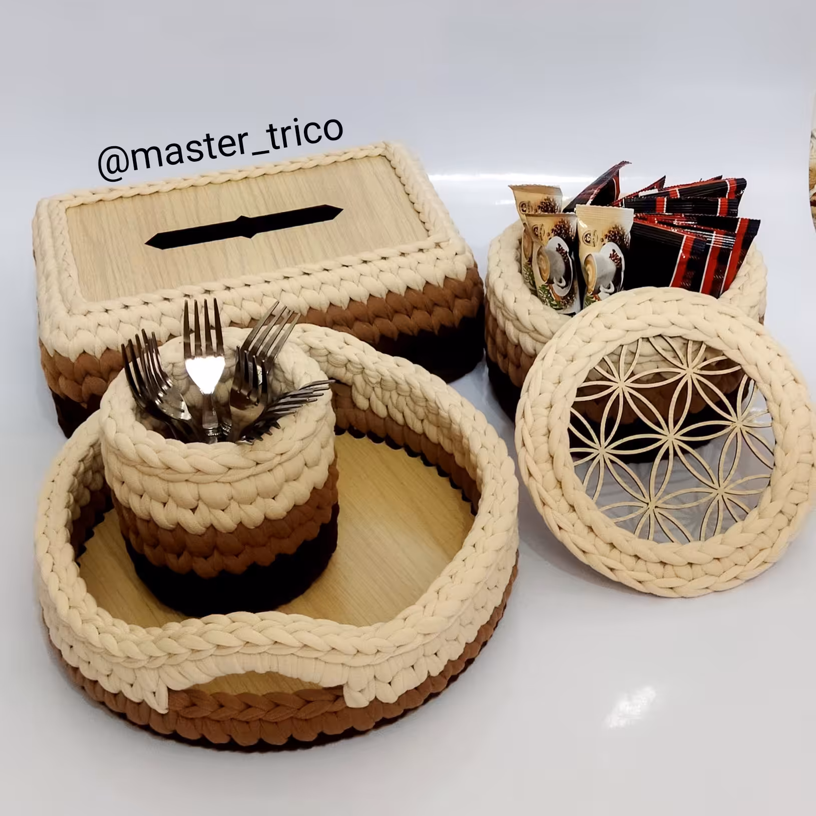 سرویس عصرانه چایخوری تریکوبافی سینی شکلات خوری جای دستمال کاغذی از غرفه انواع ست تریکو 