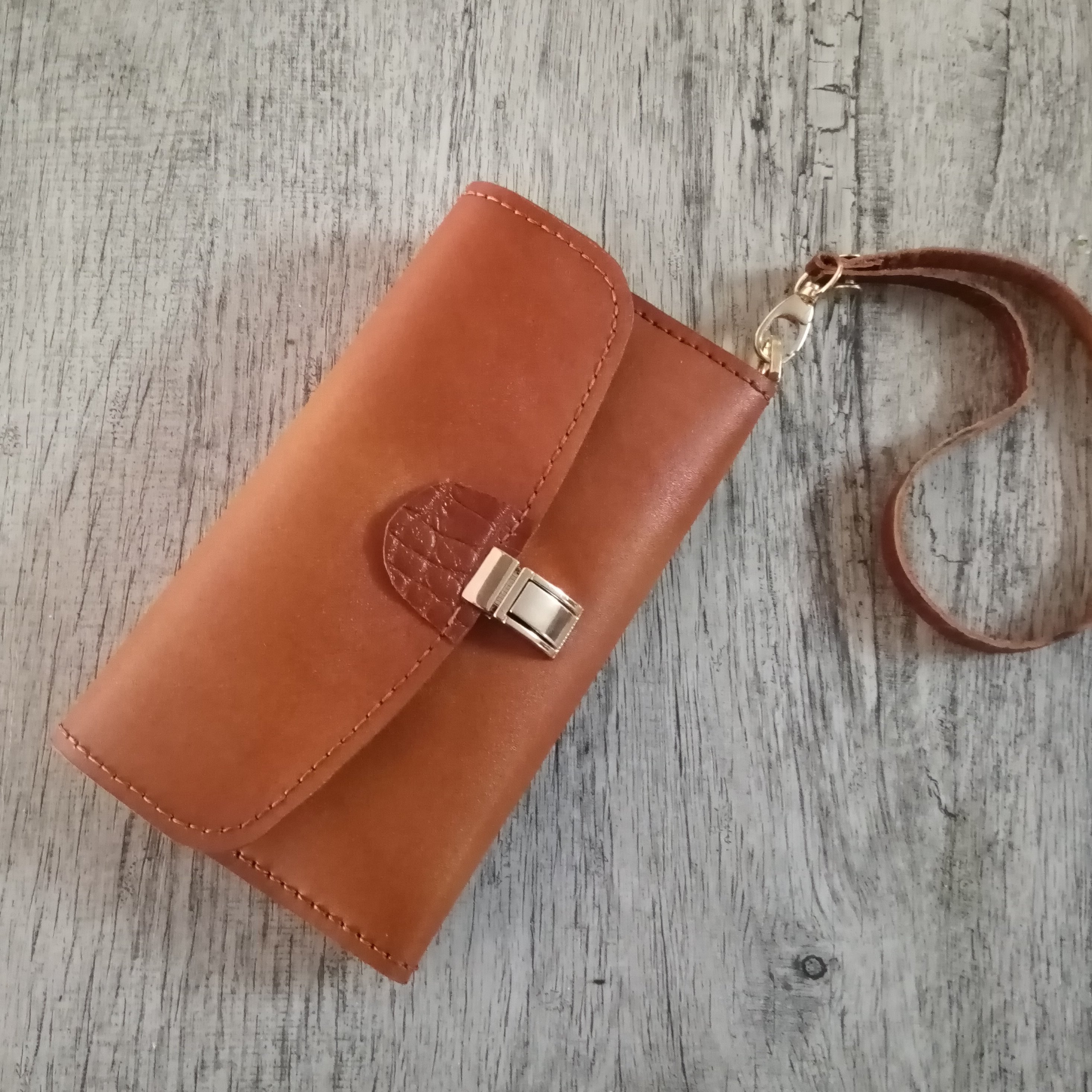 کیف زنانه چرم مدل سارا