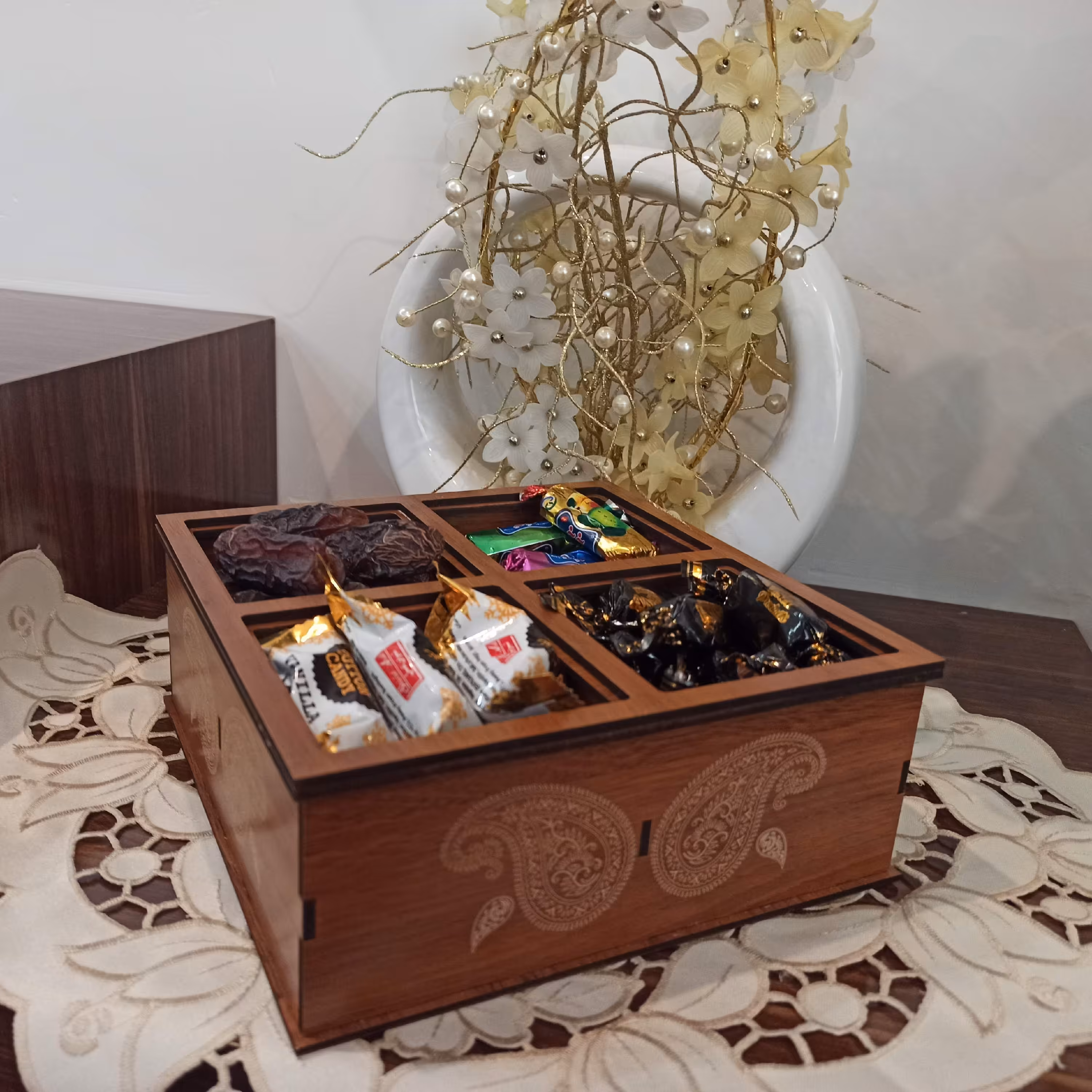 پک 10تایی جعبه پذیرایی4خانه(قیمت عمده)