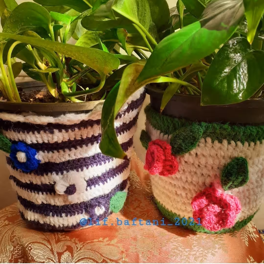 کاور  فانتزی گلدان بافتنی