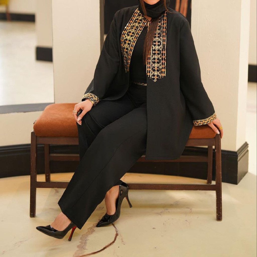 مانتو شلوار ستاره
جنس مکانیک پرشیا