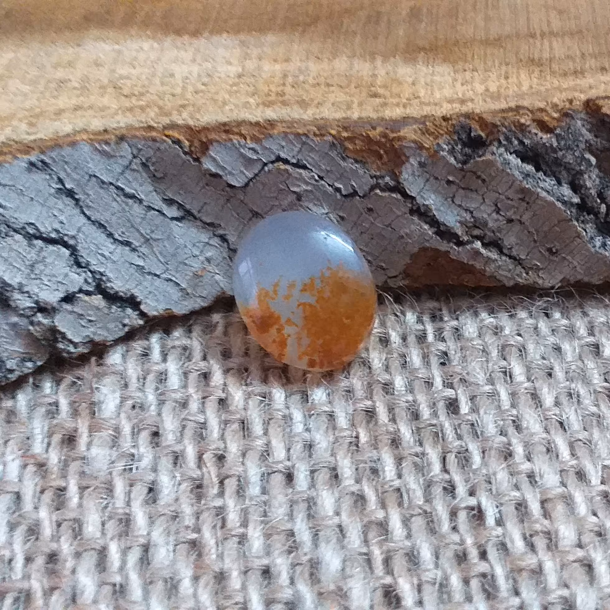 نگین عقیق شجر منظره تراش گرد