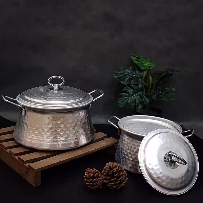 قابلمه روحی 6 نفره چکشی مدل دیگچه طرح مس سایز 22 