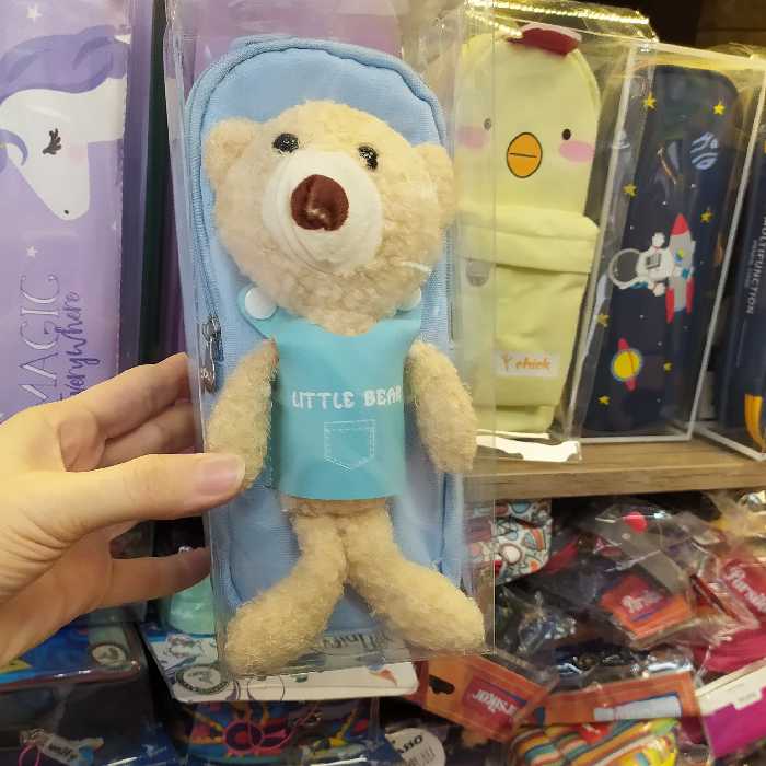 جامدادی خرسی در4رنگ (خرسی بعنوان عروسک، جدا شده و قابل استفاده است)