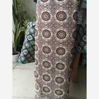 سفره جاجیم یزد  باکیفیت بالا دور نوار اریب دوزی شده عرض 1متر با دوختی تمیز  