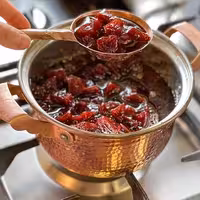 مربا میوه به تهیه شده از به مرغوب گلخانه بدون مواد نگهدارنده بسیار معطر (پس کرایه)