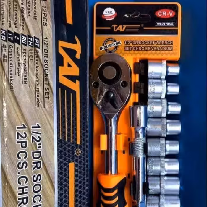 مجموعه 12 عددی بکس و دسته جغجغه و رابط سفید سنگین تات 