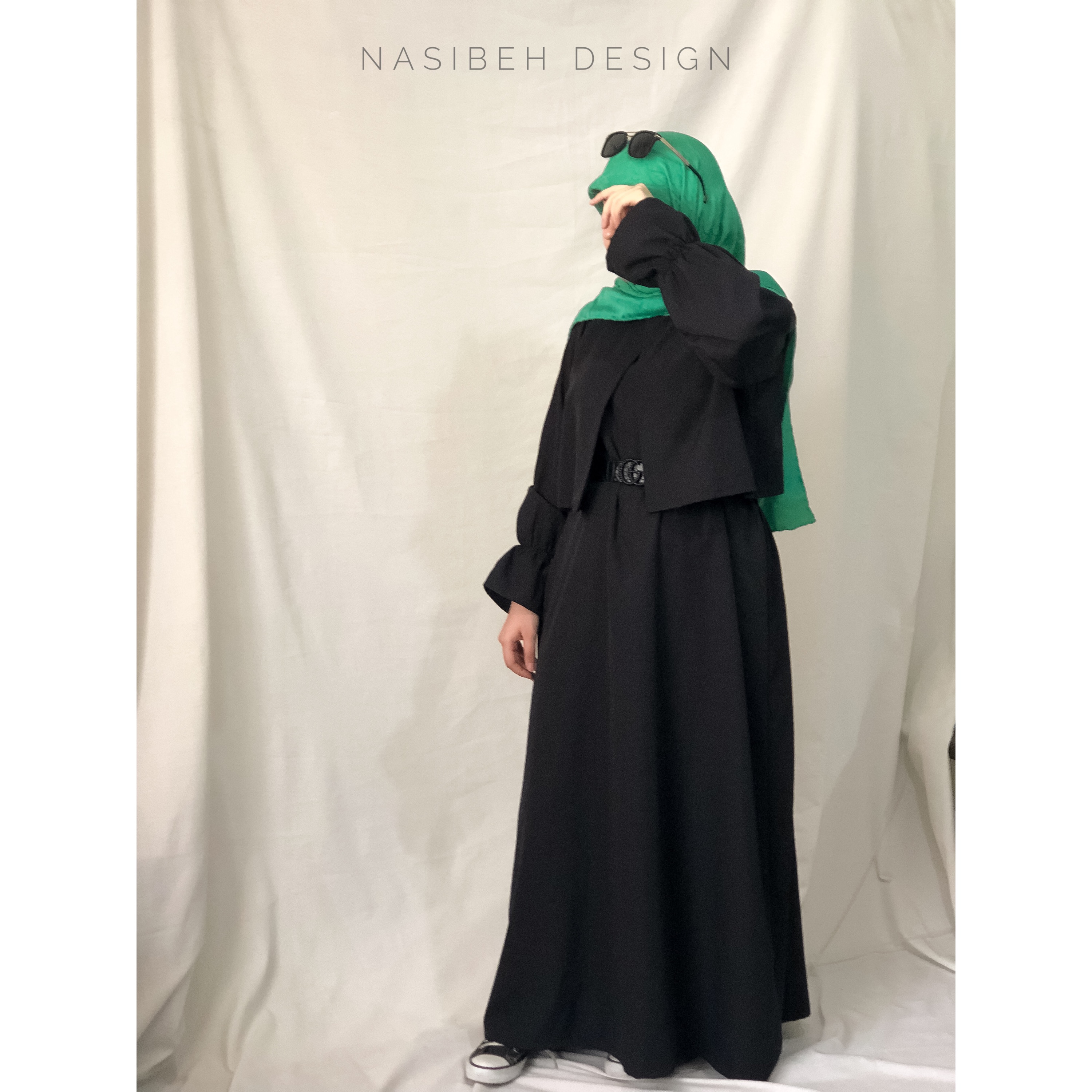 مانتو عبایی طرح نسیبه(جنس پارچه تترون قزا درجه1)