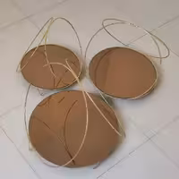 استند بله برون یا عقد