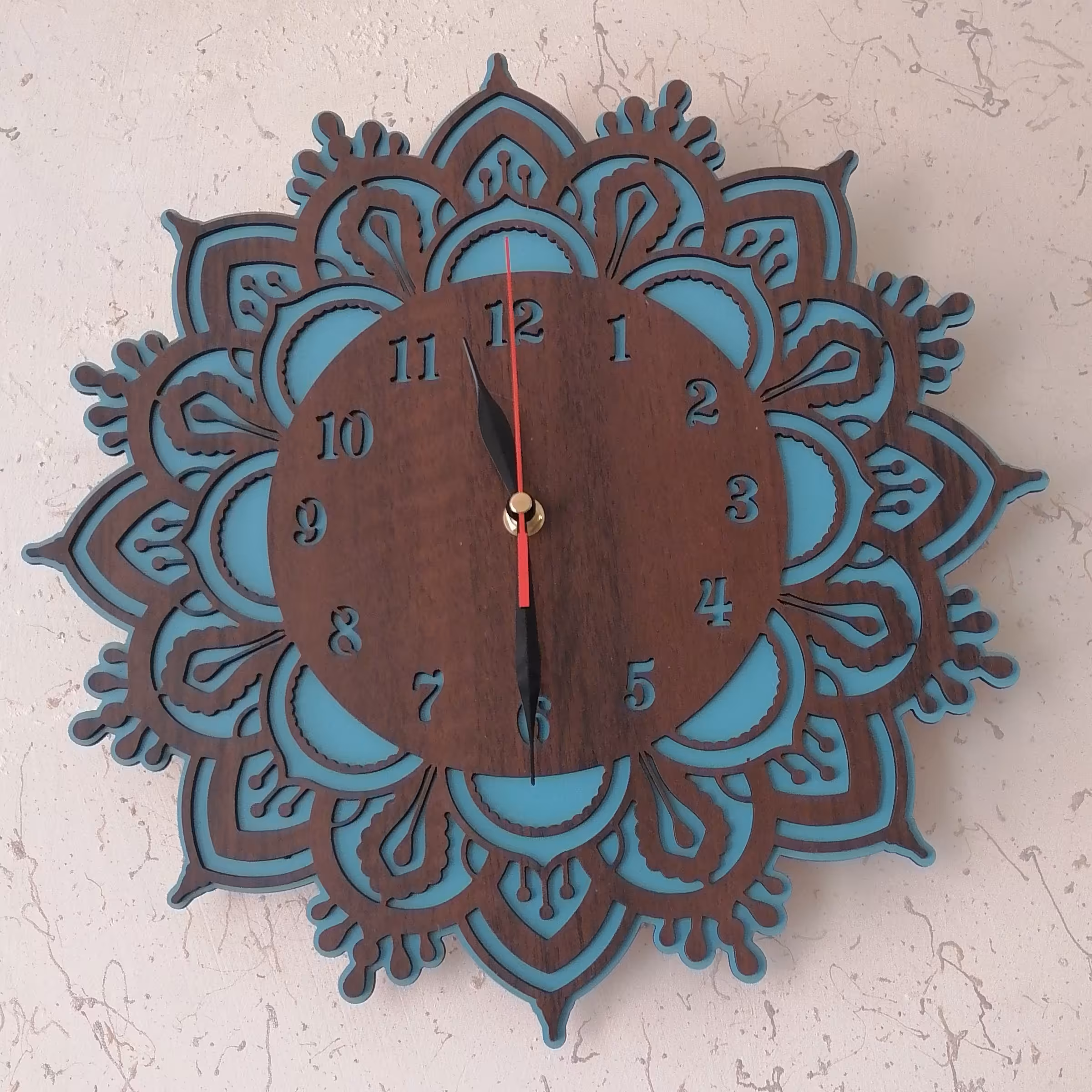 ساعت دیواری دولایه