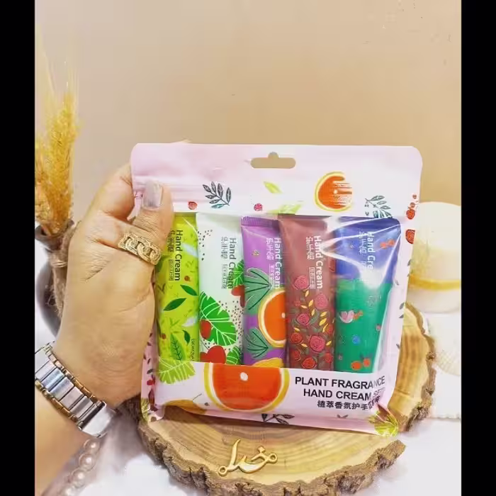 کرم آبرسان عددی دست و صورت میوه ای بیواکوا