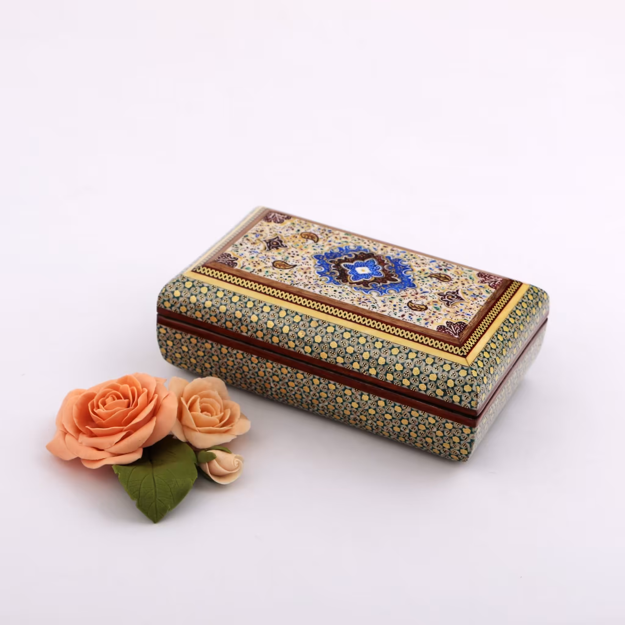 جعبه جواهرات خاتم کاری سایز 10 در 15 تذهیب اعلا اثر استاد قضاوی 