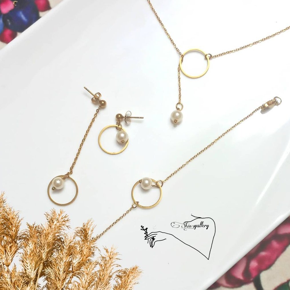 نیم ست زیبای مروارید