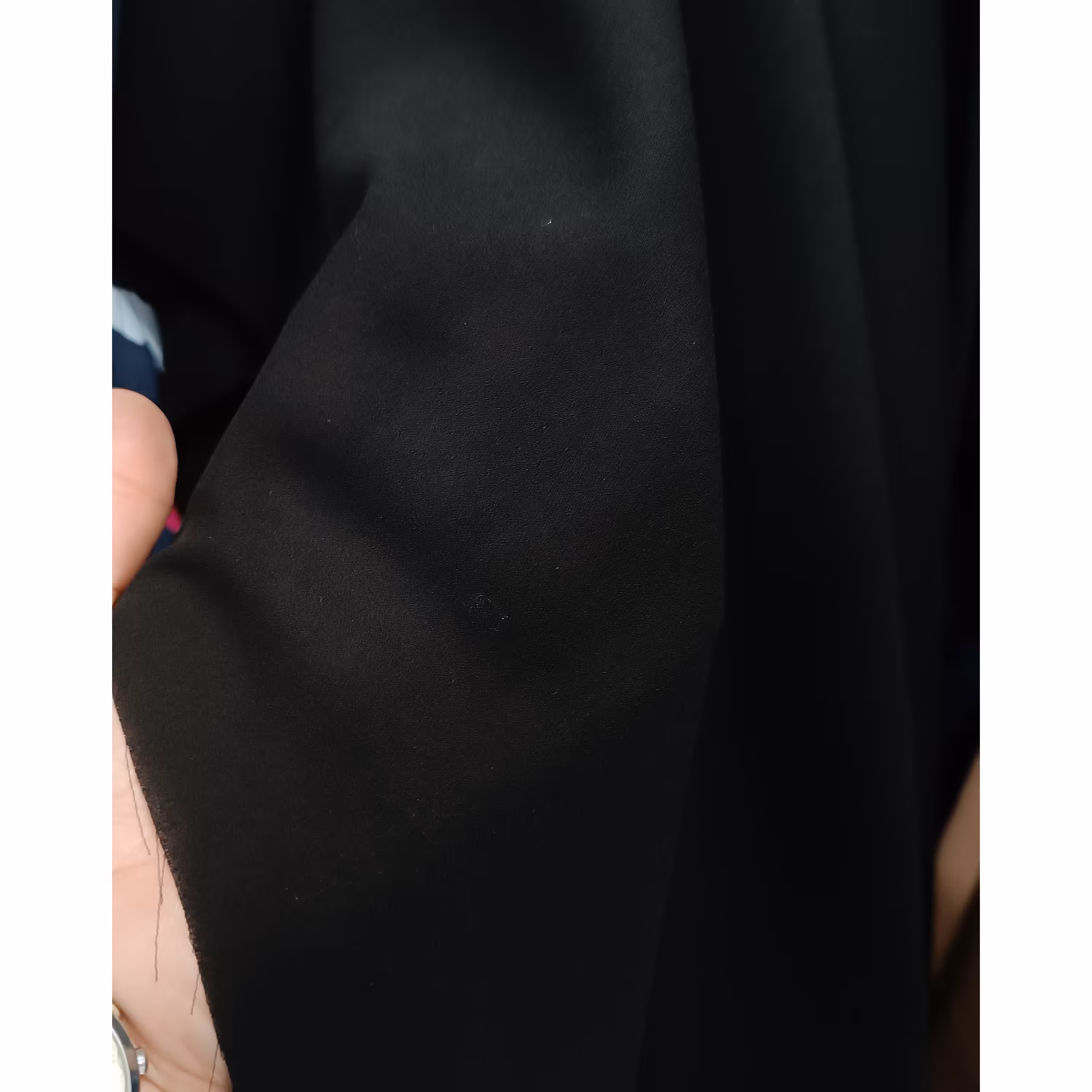 پارچه کرپ حریر جت بلک